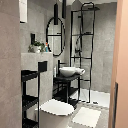 Dom & House - Kamienna Grobla Apartman Gdańsk